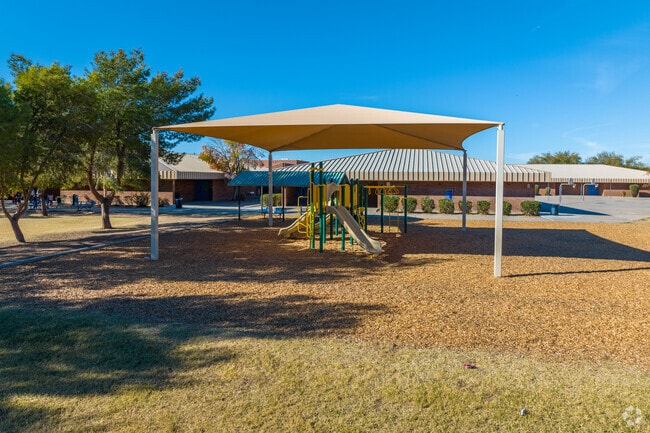 At Sky View Elementary, Glendale kids unlock their potential daily.