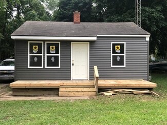 2188 E Parkwood Ave, Burton, MI 48529