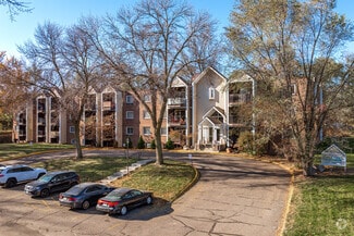 720 County B Rd W, Roseville, MN 55113