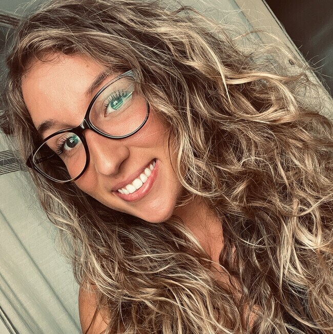 Sara Glanders