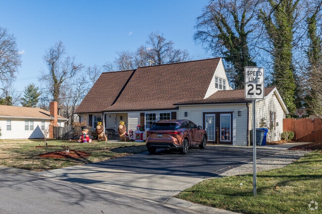 Heather Hills streets are often dotted with Cape Cod style homes.