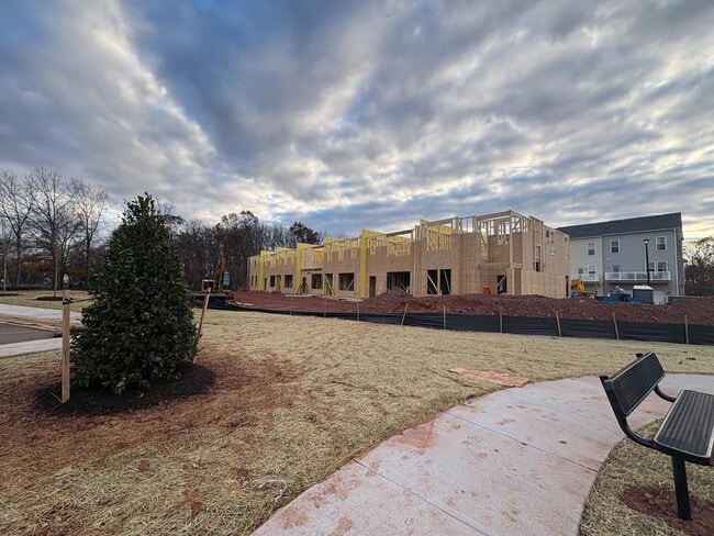 10165 Queens Way, Manassas, VA 20110 - photo 3