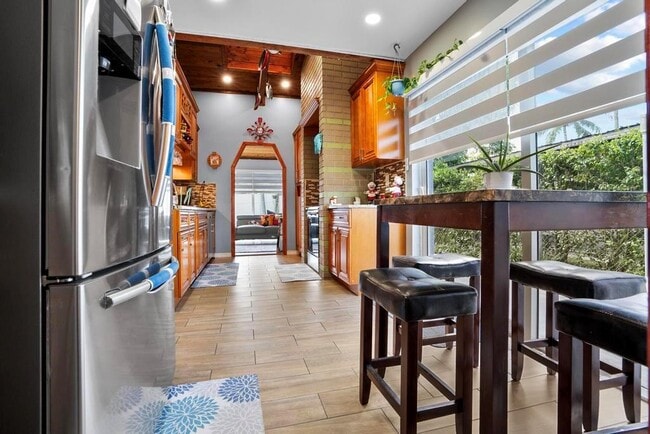 8050 NW 47th Ct, Lauderhill, FL 33351 - photo 2