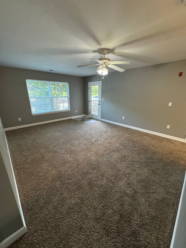 Royce Hill- Income Restrictions Apply, Oak Ridge, TN 37830 - photo 5