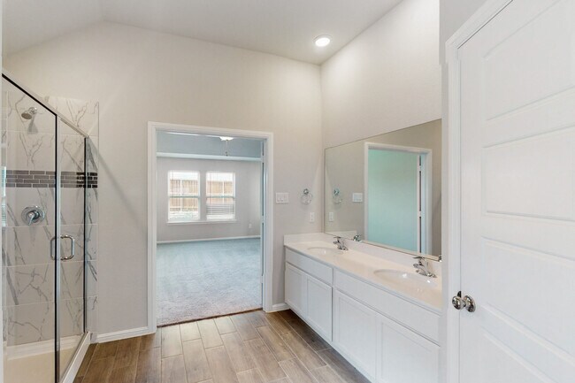 8024 Butterfield Dr unit 37163094, San Antonio, TX 78227 - photo 6