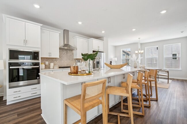 9743 Gaelic Place, Waldorf, MD 20601 - photo 7