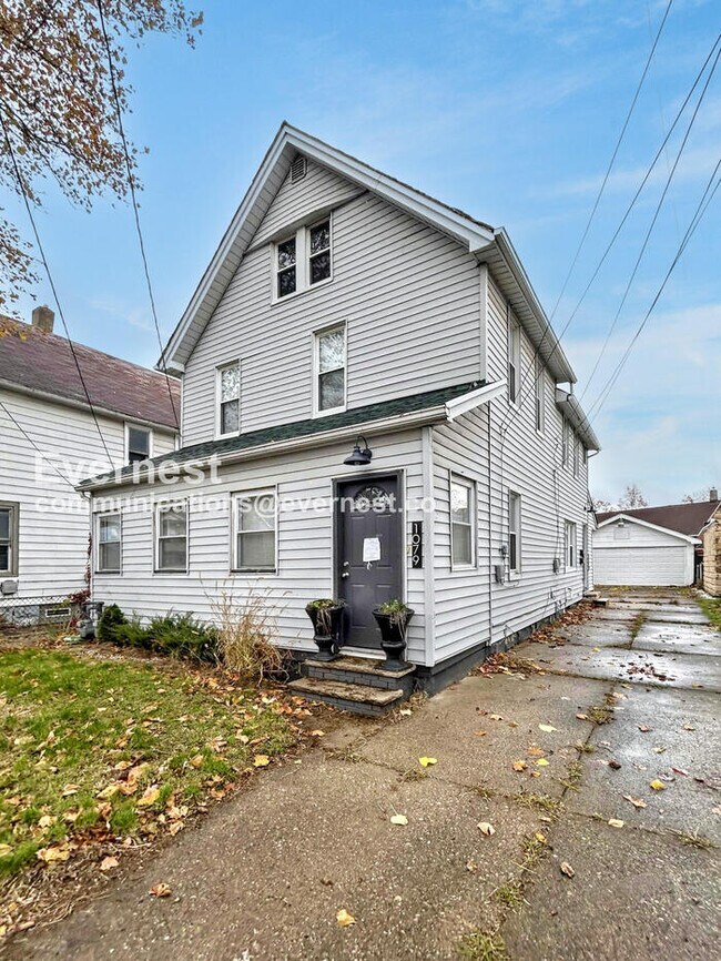 1079 E 68th St Unit 1, Cleveland, OH 44103