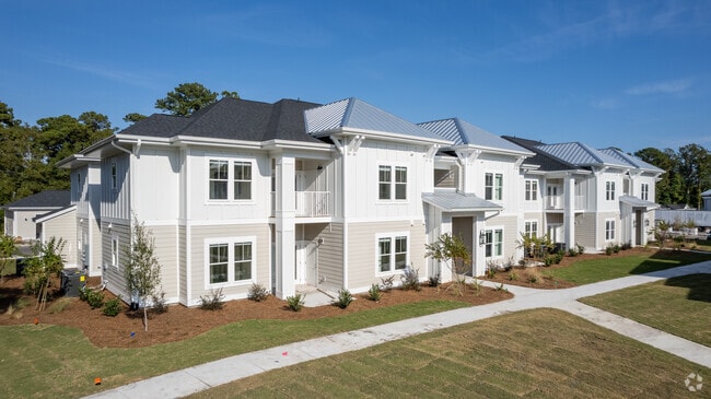 Beaumont Oaks at Porters Neck Apartments & Townhomes, Wilmington, NC 28411 - photo 6