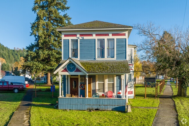 You'll find homes built around 1900 or older in Orting.