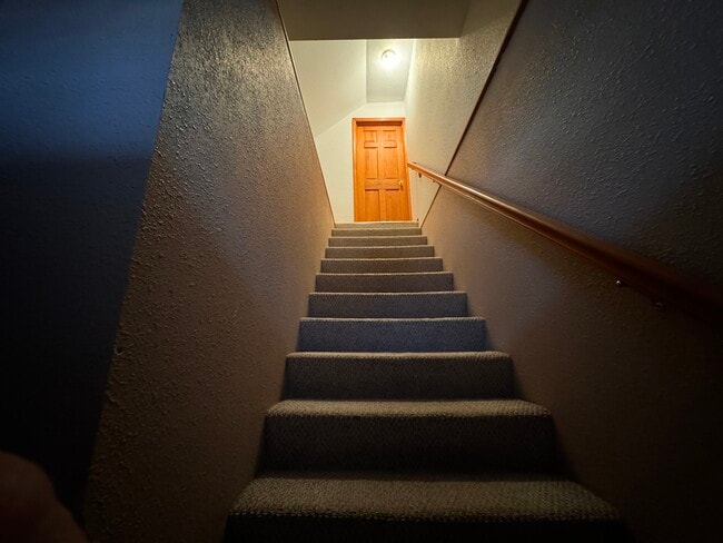 1216 S 21st St unit 1216 S 21st St, Manitowoc, WI 54220 - photo 3