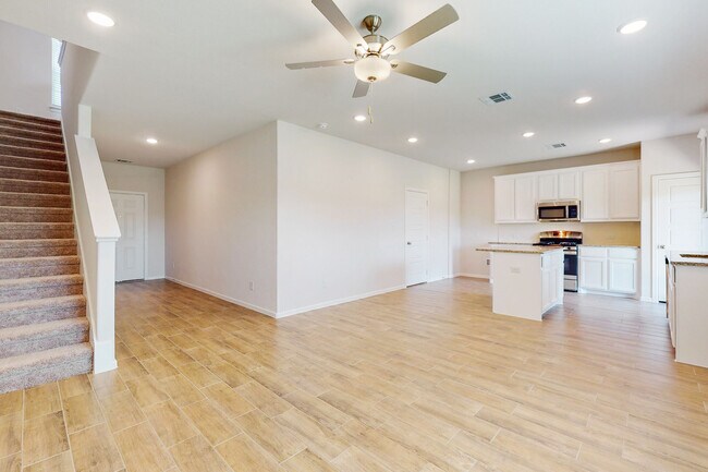 7617 Sunset Valley Ln unit 36503834, Ponder, TX 76259 - photo 7