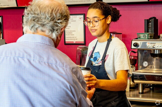 My Favorite Muffin serves Lincoln Park residents their favorite coffee and breakfast items.