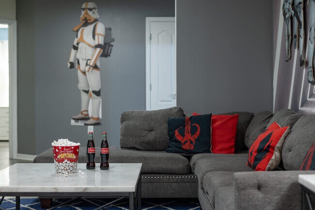 8885 Qin Lp unit ID1036617P, Kissimmee, FL 34747 - photo 4