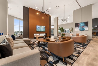 880 Pacific St, Stamford, CT 06902