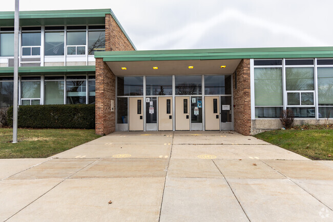 Jones Elementary is a great public school in Cudahy, WI.