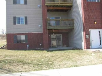 2270 Holiday Rd Unit 3004, Coralville, IA 52241