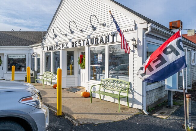 Larry’s PX is a popular meet-up for Chatham locals.