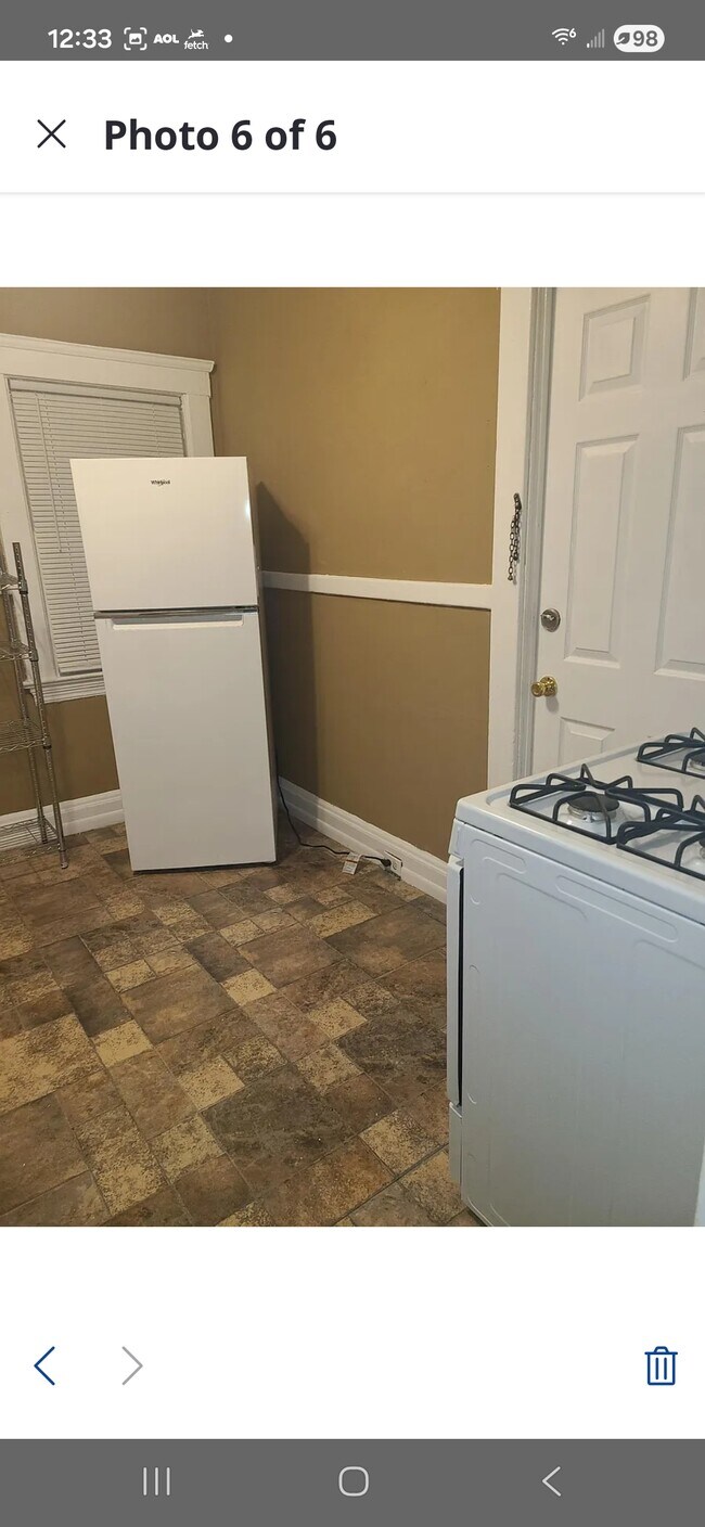 1321 W 110th St unit 1321 W.110th upstair, Cleveland, OH 44102 - photo 6