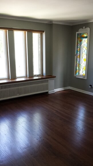 6671 W Devon Ave Unit 2 East, Chicago, IL 60631
