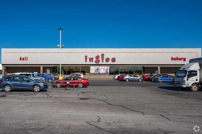 Shop for fresh produce, meats and seafood, and dairy at Ingles.