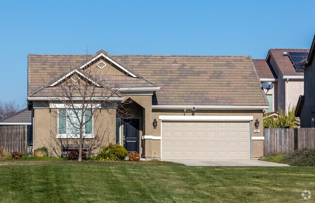 Well manicured lawns can be found in The City of Livingston.