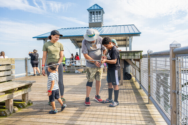 You're in good hands with the help of instructor Josè at Rocky Point pier.