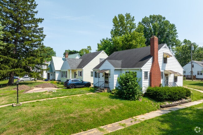 Harvard Park has an equal mix of renters and owners.