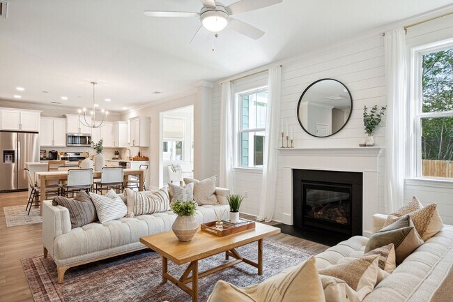 200 Foxbank Plantation Blvd unit 36271343, Moncks Corner, SC 29461 - photo 6