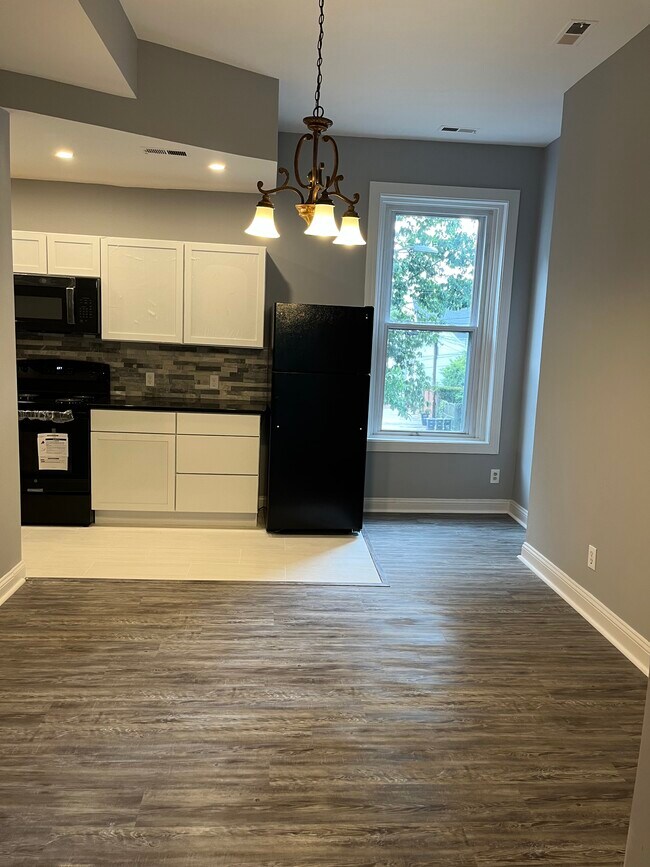 1006 F St NE unit 1006 F ST NE 2 Level, Washington, DC 20002 - photo 5