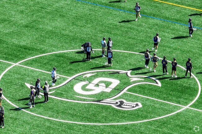 Charlotte Country Day School offers an excellent football program for its students.