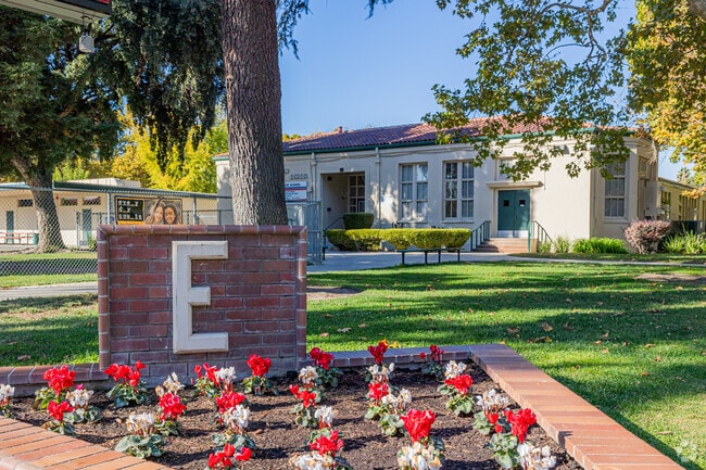 Enslen Elementary is apart of Modesto's public school network.