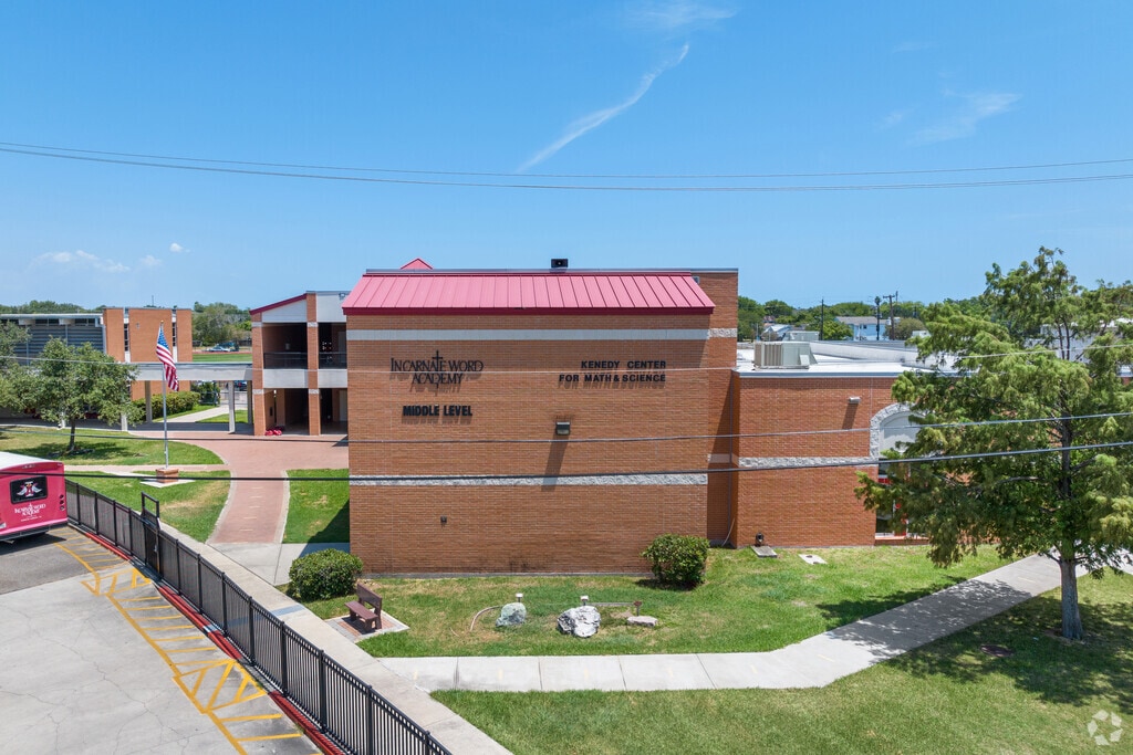It is a private Catholic school that offers education for grades 6-8 in the Bay Area.