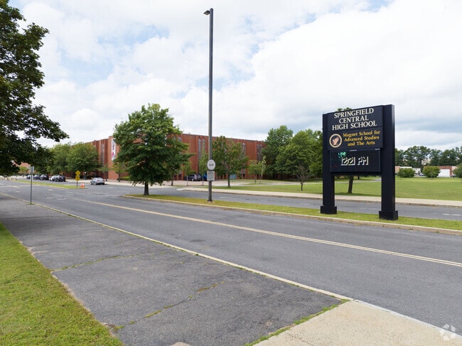 Springfield Central High School is one of the main schools in the area with huge facility in Bay