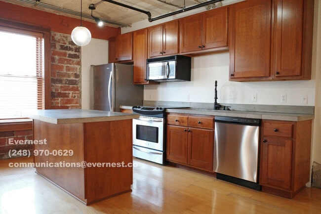 78 Watson St unit 16, Detroit, MI 48201 - photo 6