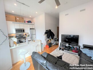 1607 Tremont St, Boston, MA 02120
