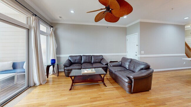 81 Sandbar Ln unit 23, Folly Beach, SC 29439 - photo 2