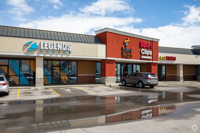 Retail shopping in Geneva neighborhood, Utah.