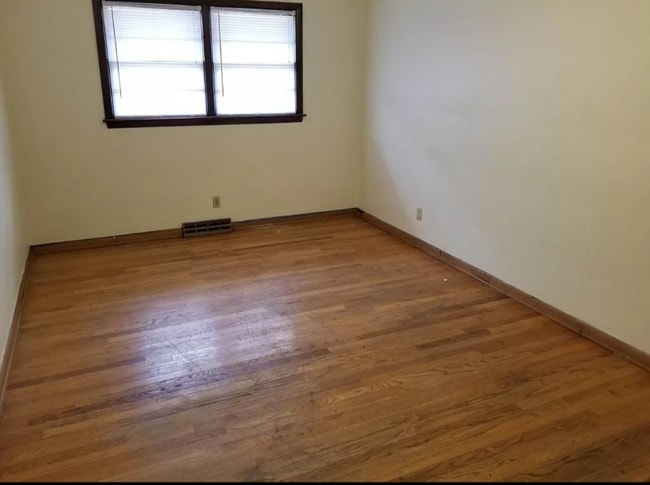 2223-2223 7th Ave unit 1, Rockford, IL 61104 - photo 6