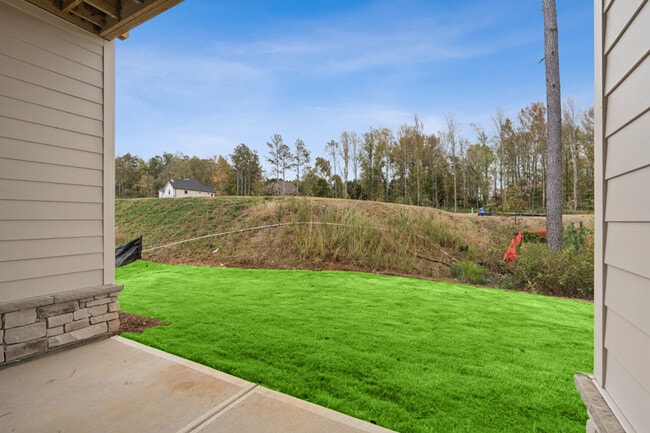 4740 Briscoe Dr, Cumming, GA 30028 - photo 6