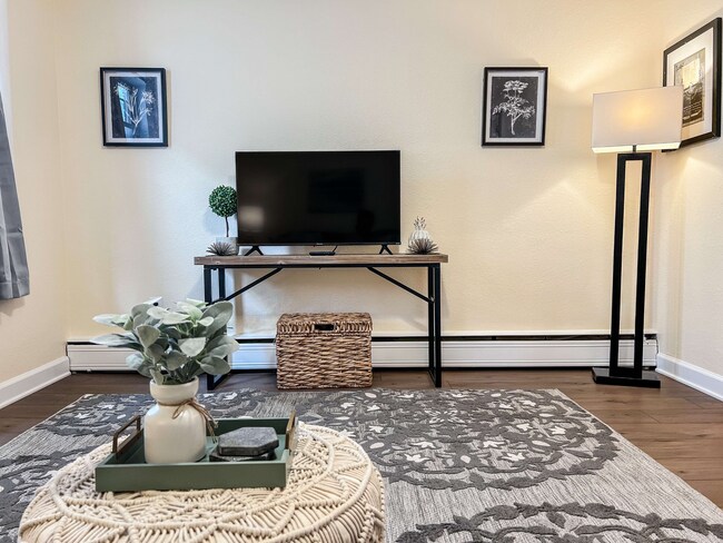 617 N 8th St unit 2, Sheboygan, WI 53081 - photo 7