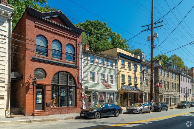 Ellicott City has a thriving downtown with many unique shops, eateries, and museums.