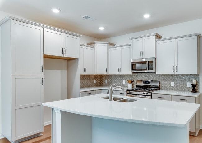 23189 Westwood Ct unit 38673103, Ruther Glen, VA 22546 - photo 5