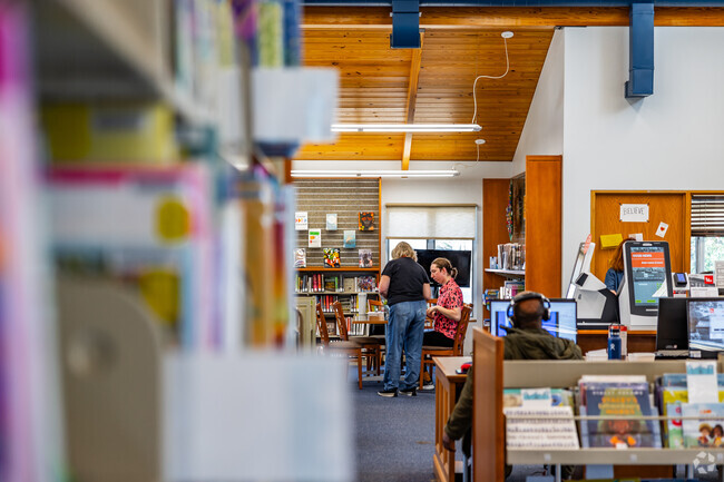 The Middletown Library is your one stop shop for a new story near Braddock Heights.
