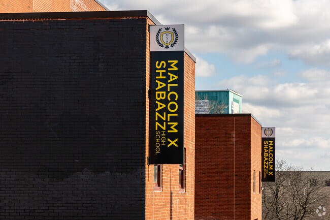 Malcolm X Shabazz High School in Newark has a student-teacher ratio of 10 to 1.