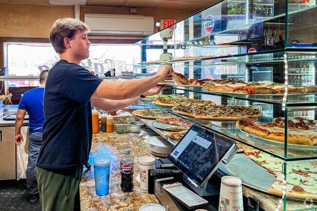 Dusal's Pizza and Italian Restaurant offers a great selection of pizza pies in Milltown, NJ.