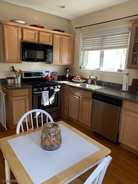 41 Main Terrace, Bloomfield, NJ 07003