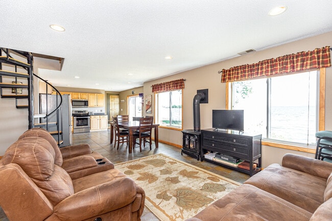 24692 County Highway 4, Pelican Rapids, MN 56572 - photo 5