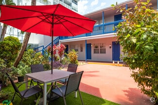 6844 Harding Ave, Miami Beach, FL 33141