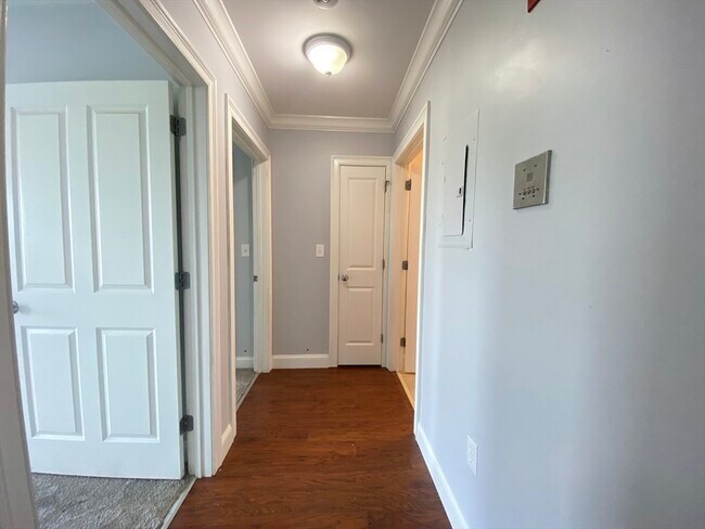 327 Centre St unit 1, Boston, MA 02130 - photo 4