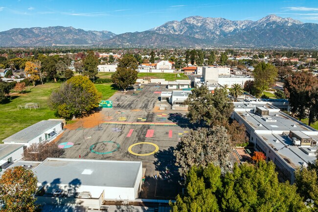Upland Elementary School has a variety of outdoor activities for students to enjoy.